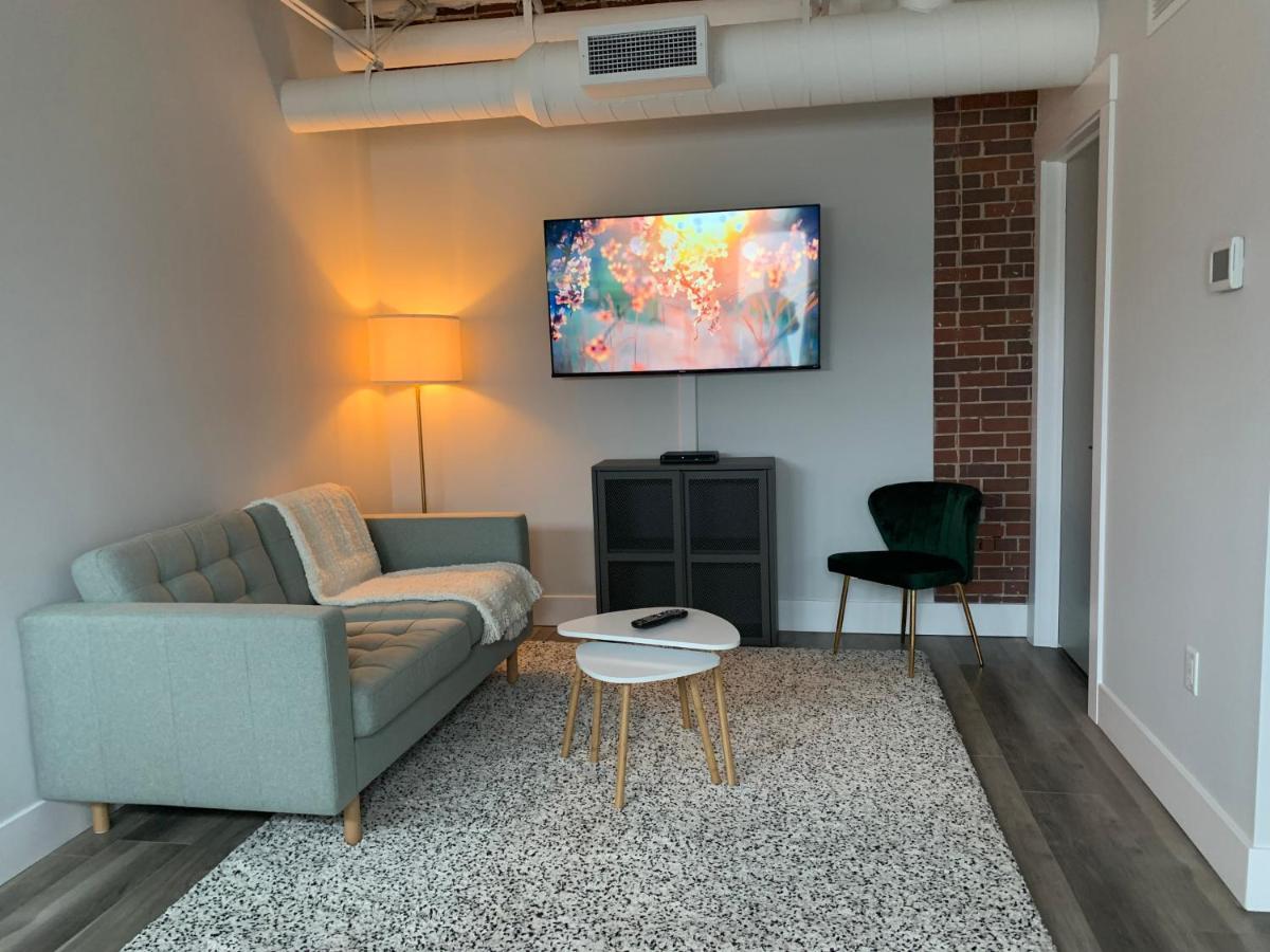 Station 1 By Terra Hospitality Aparthotel Μόνκτον Εξωτερικό φωτογραφία